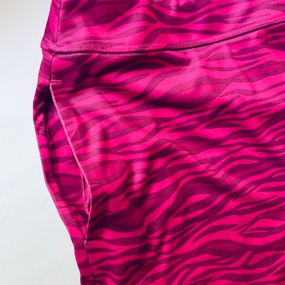 GREG NORMAN Women's "Play Dry" Athletic Skort NWT Size S - Picture 4 of 9